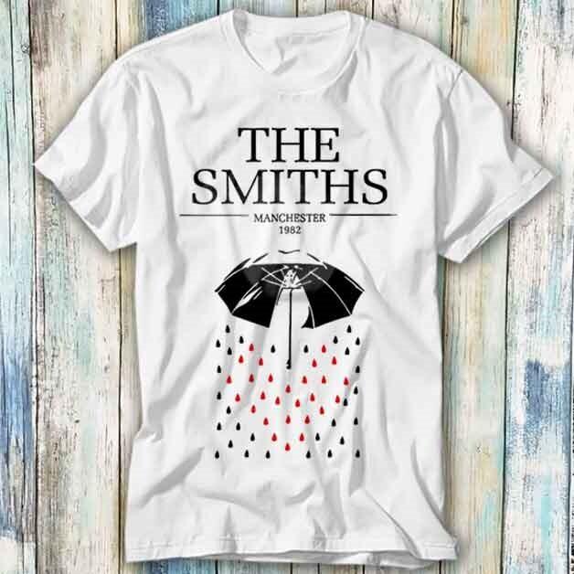 Футболка с постером концерта The Smiths в Манчестере 1982 года. Футболка с мемом. Подарок. Унисекс. S