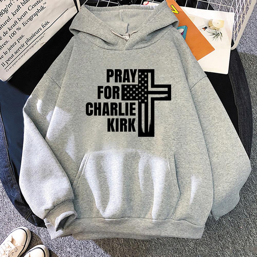 PRAYFOR Charlie Kirk Hoodies Grafikdruck Weiche Sweatshirts Langärmelige Fleece-Kleidung Harajuku Charlie Kirk Pullover