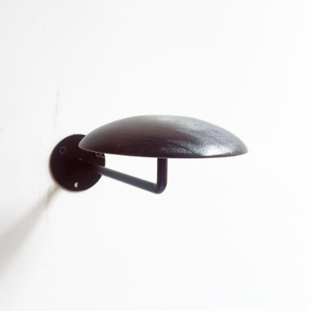 Wall-Mounted Hat and Hairpiece Holder Vintage Rack Convenient
