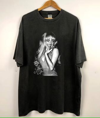 Sabrina Carpenter T-Shirt, Unisex Retro 90er, Sabrina 2024 Tour T-Shirt PA0110_27 Unisex T-Shirt - Herren Sommer Baumwolle Grafik...
