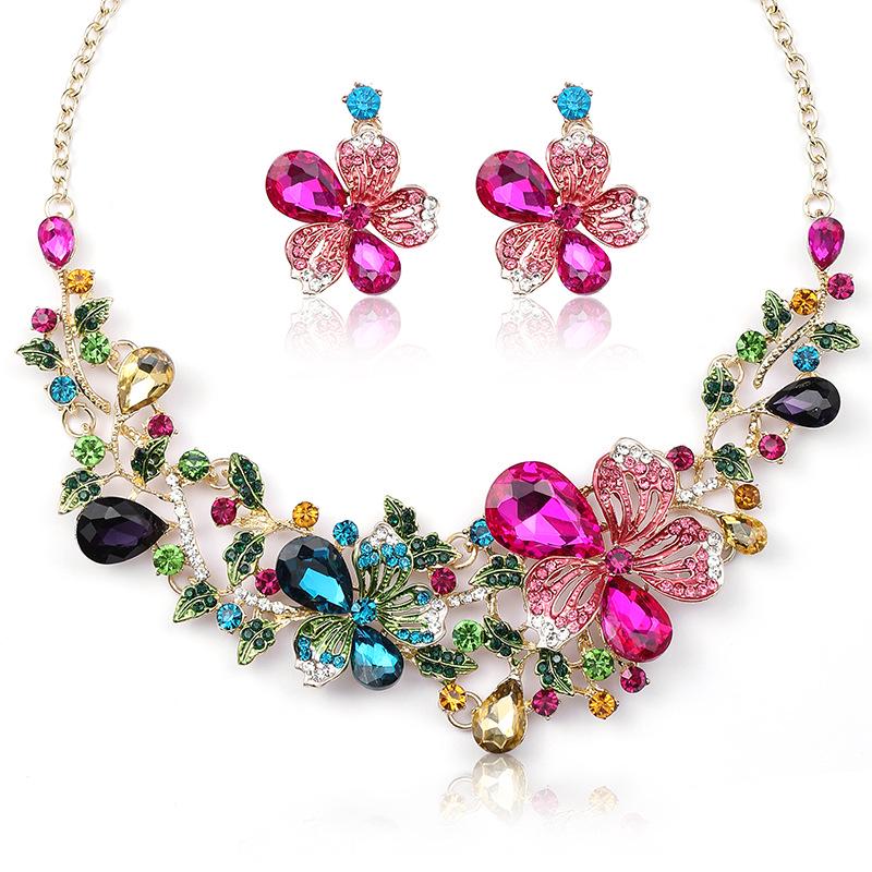 2022 Vibrant Floral European & American Light Luxury Necklace Set: Women's Gorgeous Bride Gem Clavicle Chain