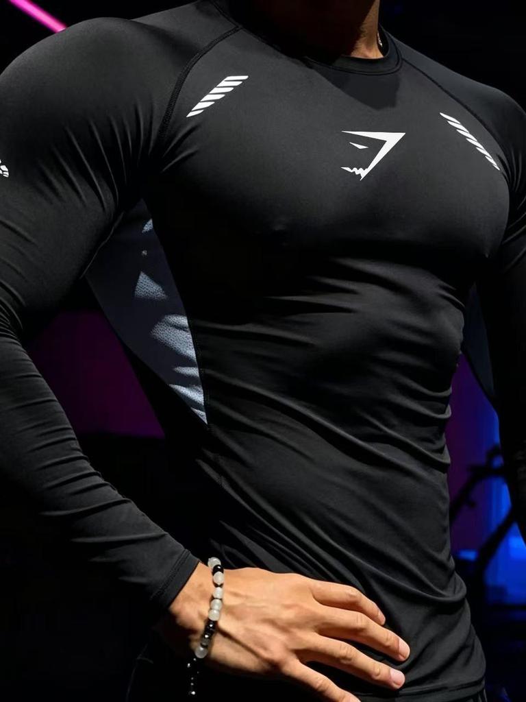 GYMSHARK Herren Schnelltrocknendes Kompressionsshirt mit langen Ärmeln - Atmungsaktive Sportbekleidung für Laufen & Fitness