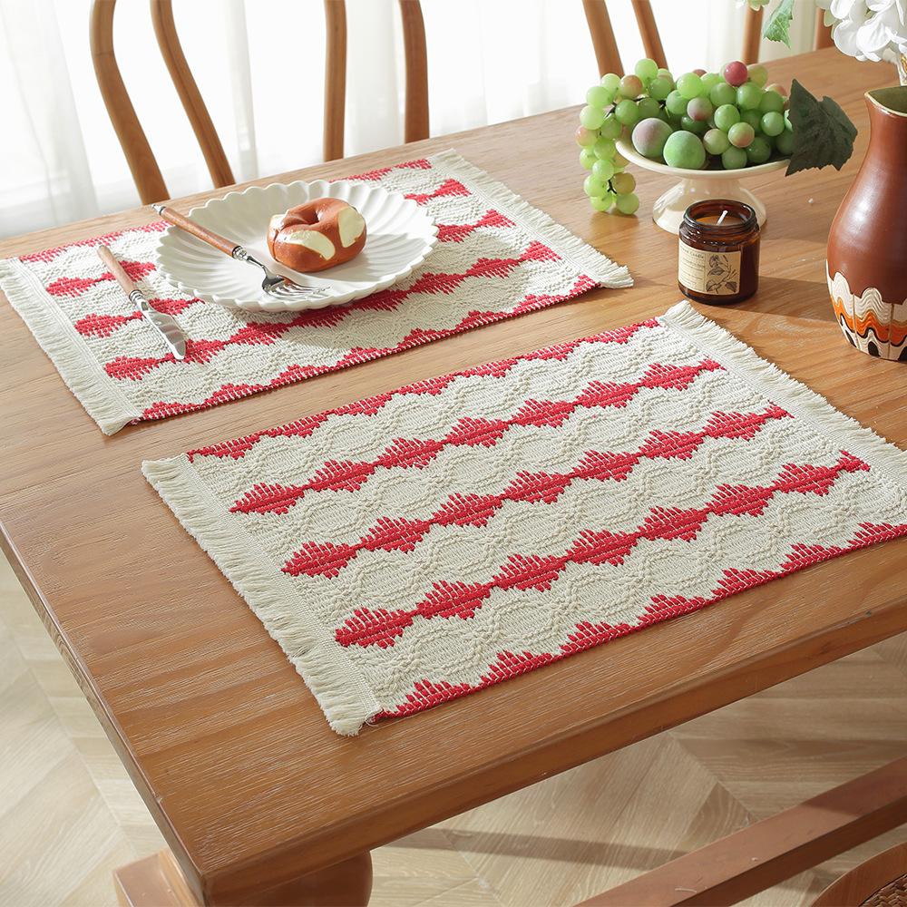 Nordic cotton and linen table flag modern simple light luxury high-end dining table mat festival tableware mat woven color matching spot