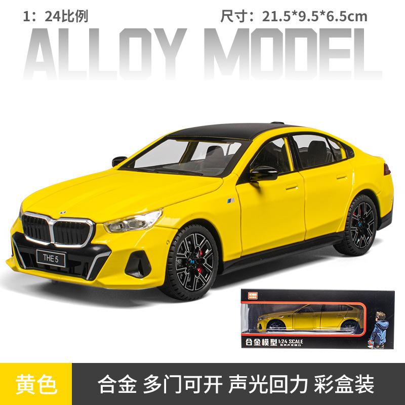 1:24 BMW 5 Series 530Li Cars Toys Miniature Models Alloy Diecast Doors Opened Vehicles with Pull Back Car Perfect Gifts for Kids