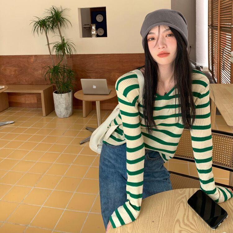 

A Korean-style Long-sleeved Sweater, Knitted Sweater, and A Slimming Base Layer Top for Women one size зелений