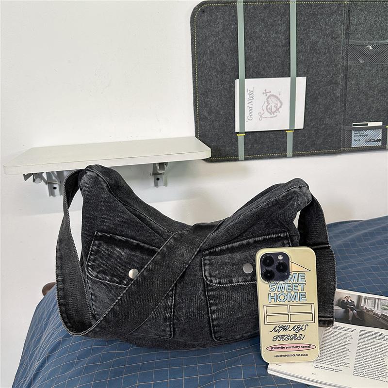 Borsa Hobo in Denim Lavato Vintage con Doppie Tasche Frontali a Pattina Borsa a Spalla Casual Morbida per Donne Quotidiana