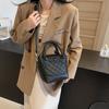 French Fashion Handbag Women'S Bag Casual Diamond Bucket Bag Contrasting Messenger Bag