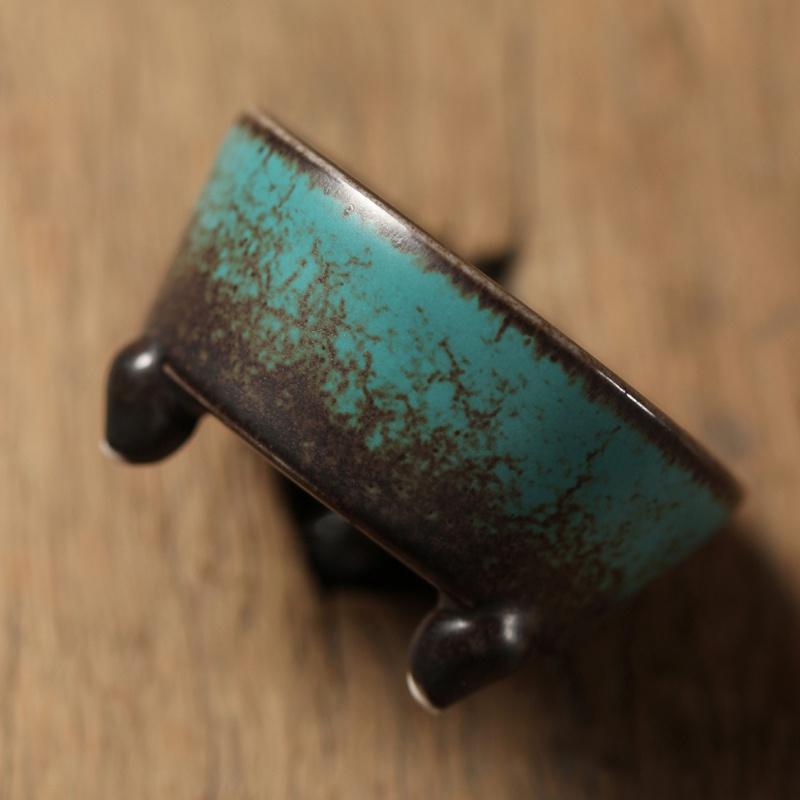 Japanese Style Ceramic Incense Burner Kiln Change Three-legged Incense Holder Indoor Aromatherapy Burner