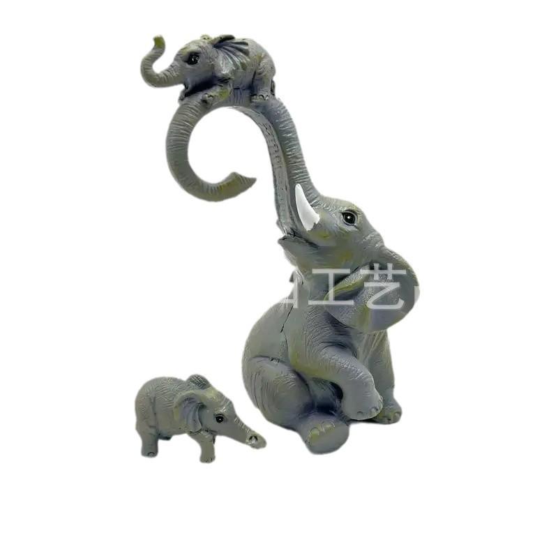 

Статуэтка из смолы «Семья слонов» подходит для украшения домашнего стола, двора, садового декора.
