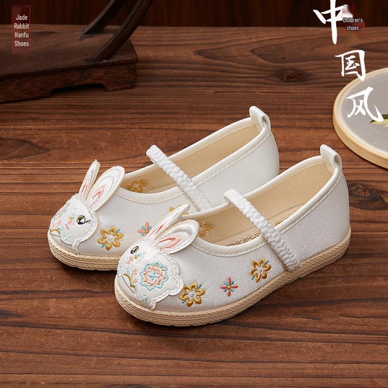Girls' Rabbit Embroidered Hanfu Shoes – Spring & Autumn Ancient Style