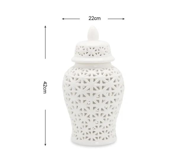 Modern Dried Flower Vase Hollow Ceramic Ginger Jar Desktop Storage Jar with Lid Home Decoration Flower Arrangement Accessories