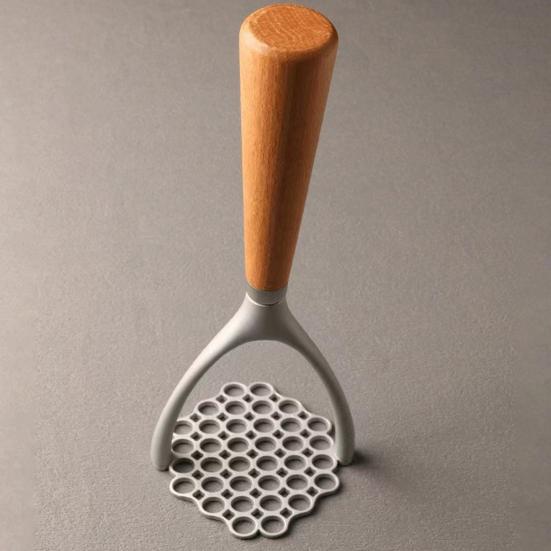 Kartoffelstampfer, 36 gleichmäßige Löcher, gleichmäßige Kraft, Kartoffelstampfer mit Holzgriff, Gemüse, Obst, manueller Stampfer, Küchenzubehör