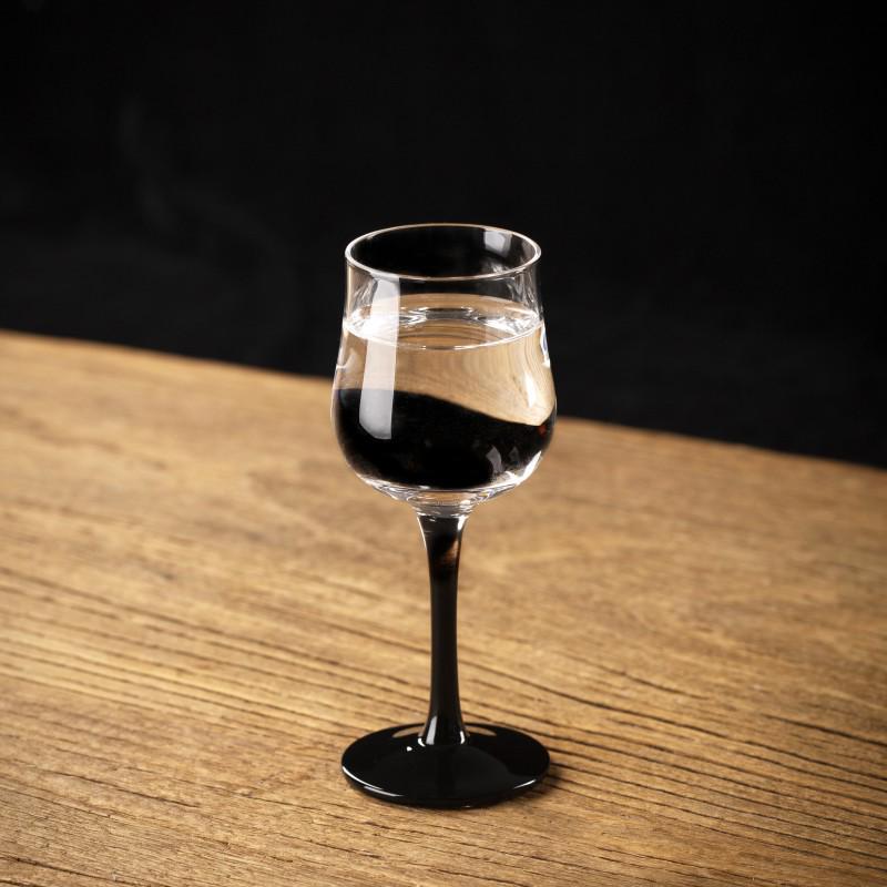 Vintage High-Stemmed Red Wine & Baijiu Glass - 2.5oz Black Stem, Creative Home Decor