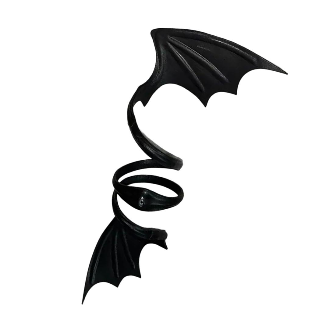 Edgy Black Sturdy PU Leather Chokers Bat Wing Necklace Portable Accessory for Halloween Costumes Daily Use Casual Wear