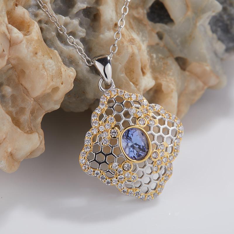 Natural Tanzanite Hollow Pendant S925 Sterling Silver Necklace Women'S Vintage Versatile Clavicle Chain Jewelry