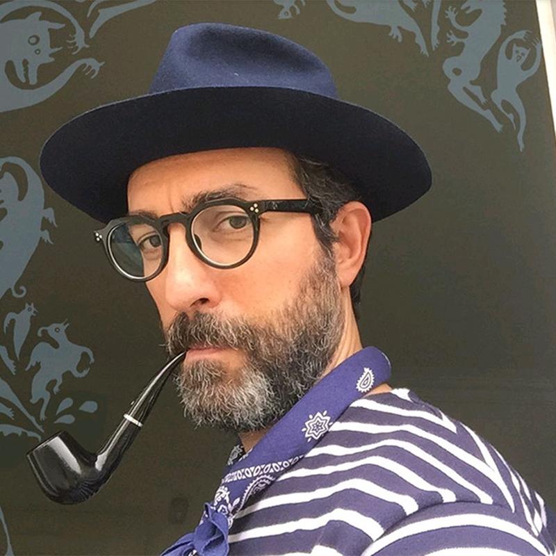 Photochromic Anti Blue Light Reading Glasses For Men And Woman High-Quality Retro Fashionable Rivet Design Presbyopic Eyeglasses