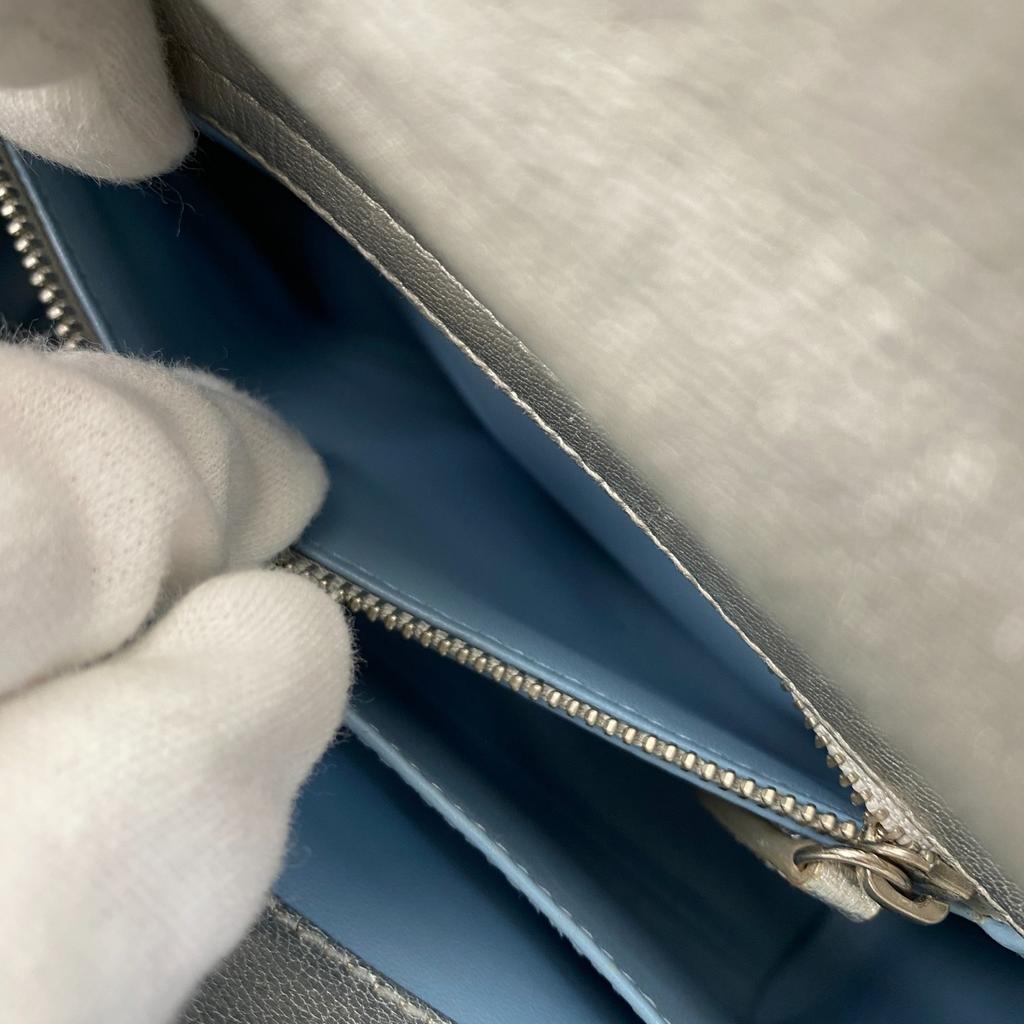 Gebrauchte Christian Dior Schultertasche Silber Leder Damen