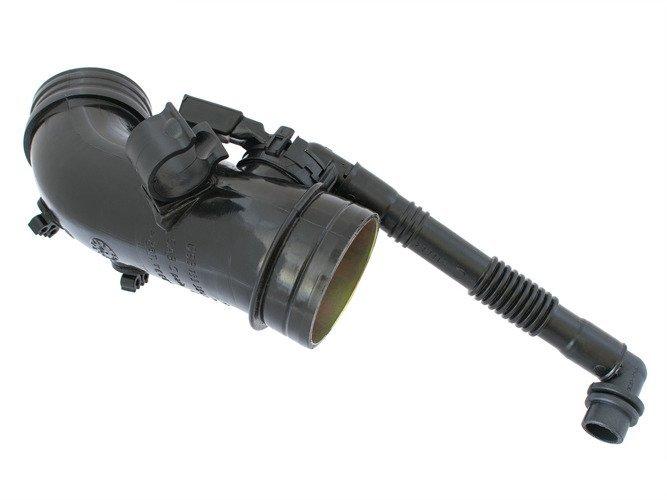 VW Passat B5 FL 2,0 8V 115 KM 00-05 Air Filter Hose