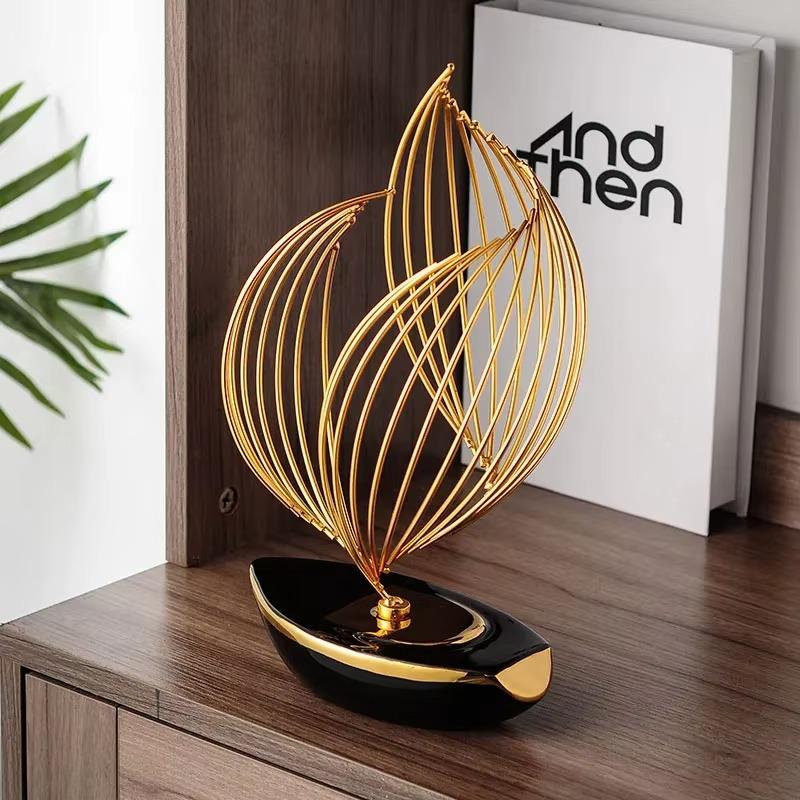 

Luxury Abstract Gold Metal Sailboat Sculpture Ceramic Home Decor Modern Minimalist Desk Art Office Decoration Accessories Gift чорний