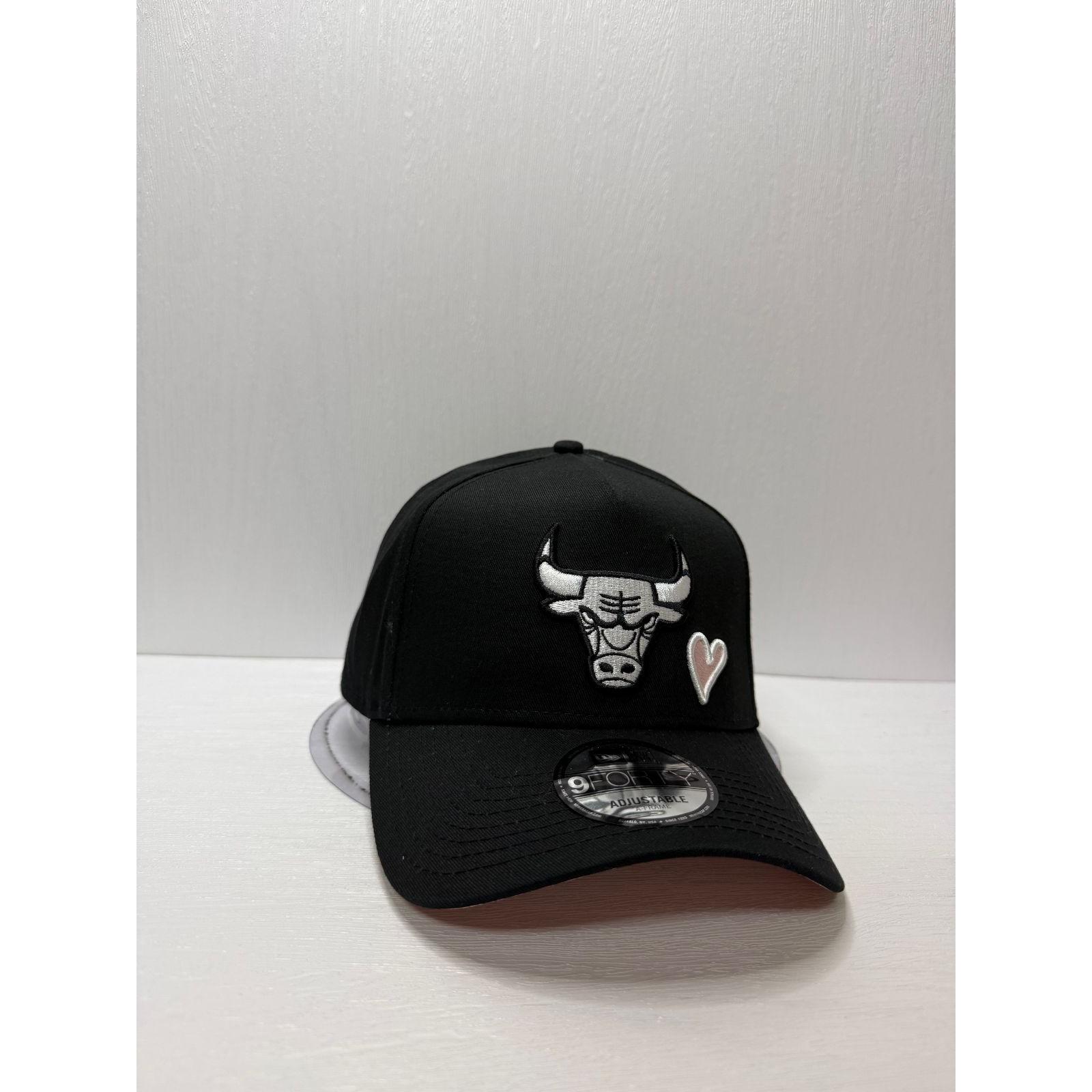 Used New Era Chicago Bulls Heart 9forty A-FRAME Snapback Cap Black Color