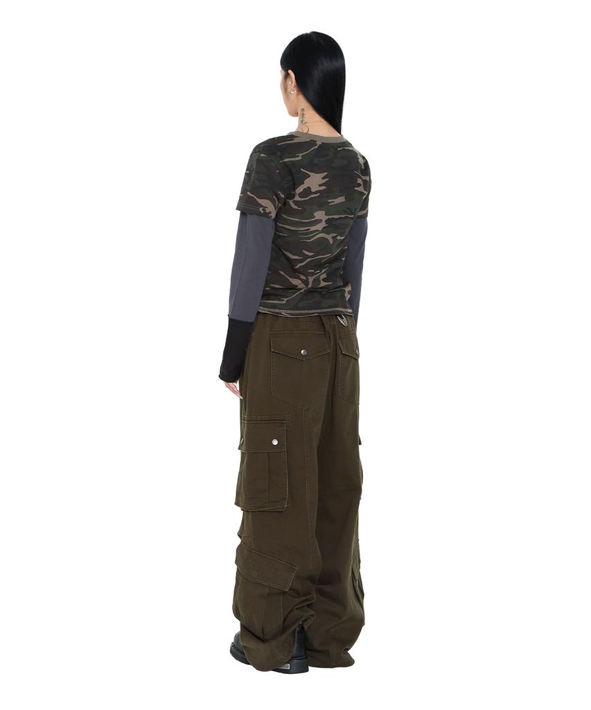 AAKAM Knee Pin-Tuck Double Pocket Cargo Pants (Khaki)