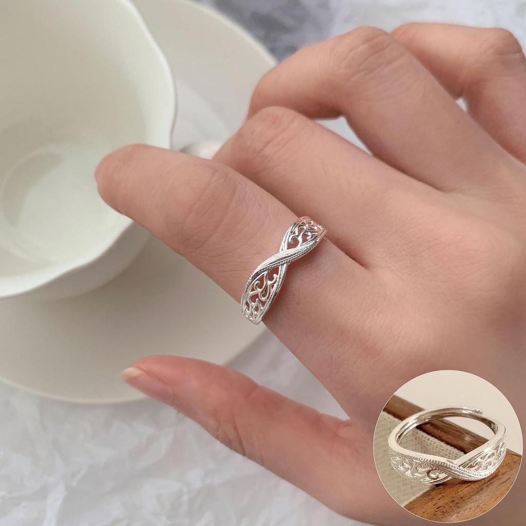 S925 Silver-Plated Geometric Wave Ring: Retro, Wide-Rimmed, Open Design for Women