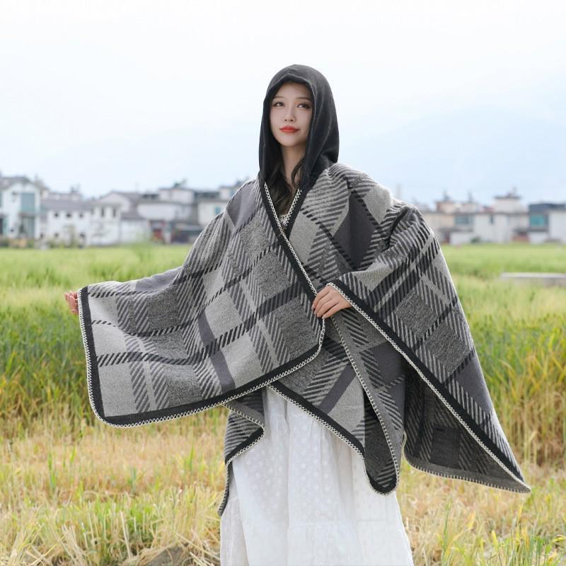 Yunnan Dali Ethnic Style Women's Warm Hooded Scarf Cloak