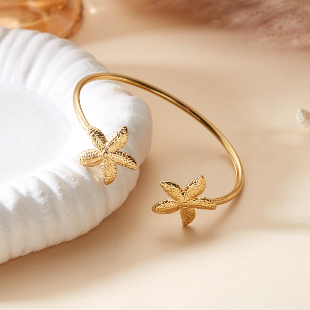 Women's Dainty Spiral Stainless Steel Cuff Bracelets Multilayer Shell Starfish Open Bangle Summer Beach Jewelry Gift