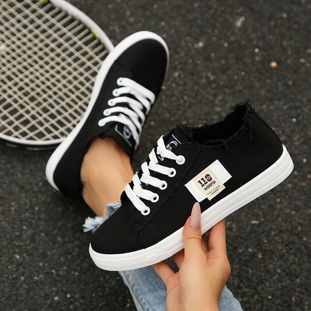 Little white shoes women's ins tide 2025 new spring and autumn canvas shoes students casual versatile flat bottom versatile niche