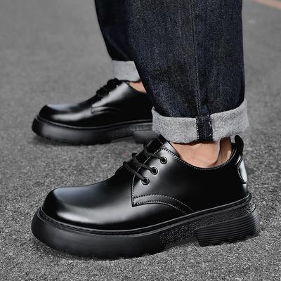 Hochwertige genähte Herrenlederschuhe Britischer Stil Freizeitschuhe Langlebige dicke Sohle Oxford Soziale Geschäftsschuhe Echtes Leder