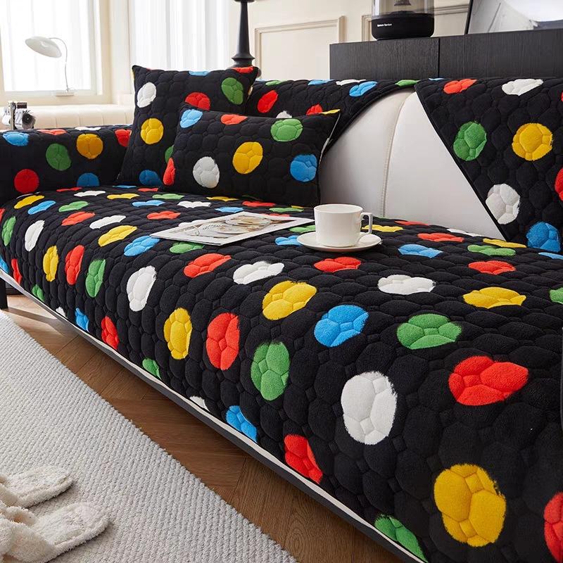 Milk Velvet Color Sofa Cushion Pastoral Style Plush Cushion Winter Thickened Non-Slip Sofa Cover Towel