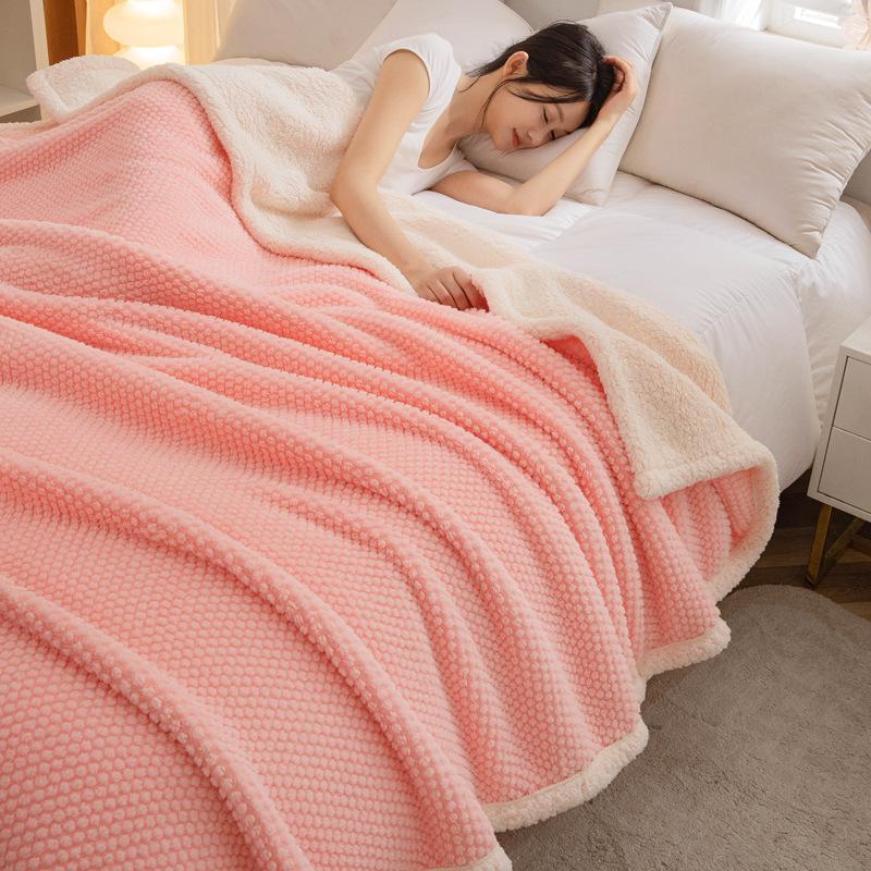 Thick Lambswool Solid Color Blanket Warm Skin-Friendly Office Nap Sofa Blankets Simple Autumn and Winter Colorfast Home Textile