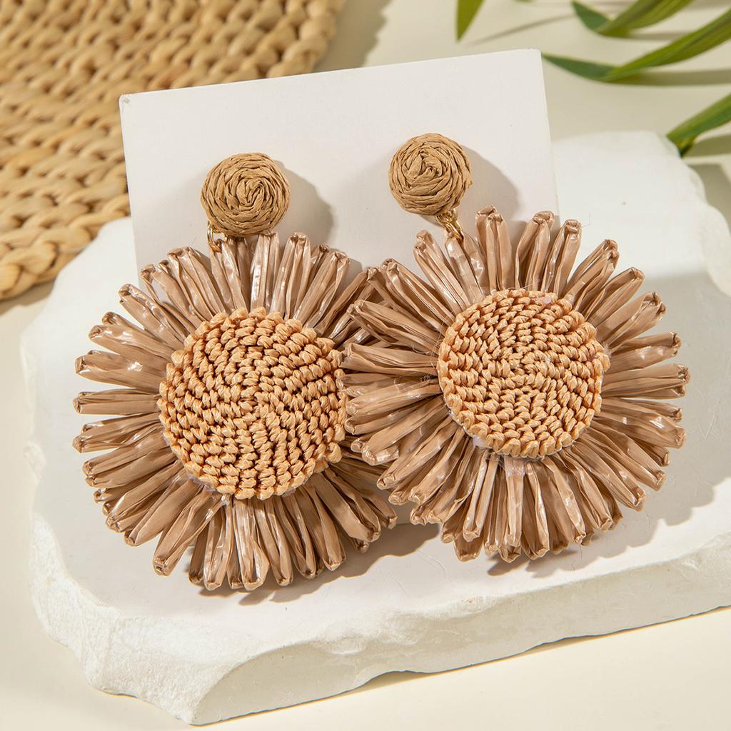 Tocona Bohemia Handmade Colorful Raffia Sunflower Dangle Earrings For Women Vintage Summer Vacation Beach Style Statement Jewelr