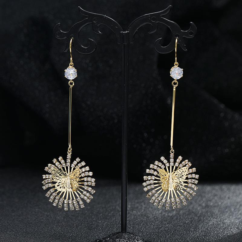 Korean Niche Design Temperament Socialite Crystal Earrings Women's High-end Sense Retro Fringed Long Earrings Trendy Earrings