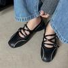 Design sense Internet celebrity women's shoes 2025 autumn new niche with skirt Korean version retro shallow mouth Mary Jane single shoes