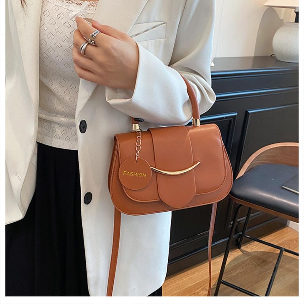 Ladies' Bag, Shoulder Bag, Saddle Bag, Simple and Versatile Handbag, Fashionable Contrasting Underarm Bag, Casual Crossbody Bag