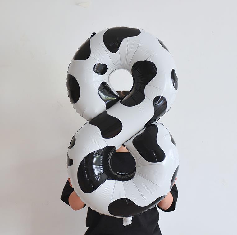 Cartoon Animal Number Balloons for Baby's 1st Birthday or 100 Days Celebration Photo Table