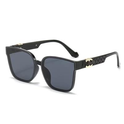 New Designer Luxurious Sunglasses For Women And Men Classic Female Brand Sun Glasses Cute Fashion Uv400 Shades
