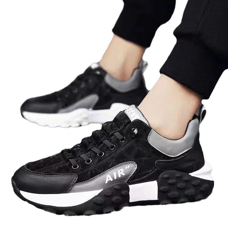 Nye Vår Høst Komfortable Sport Casual Sko Herre Casual Sneakers Mote Sklisikre Høykvalitets Utendørs Casual Sko