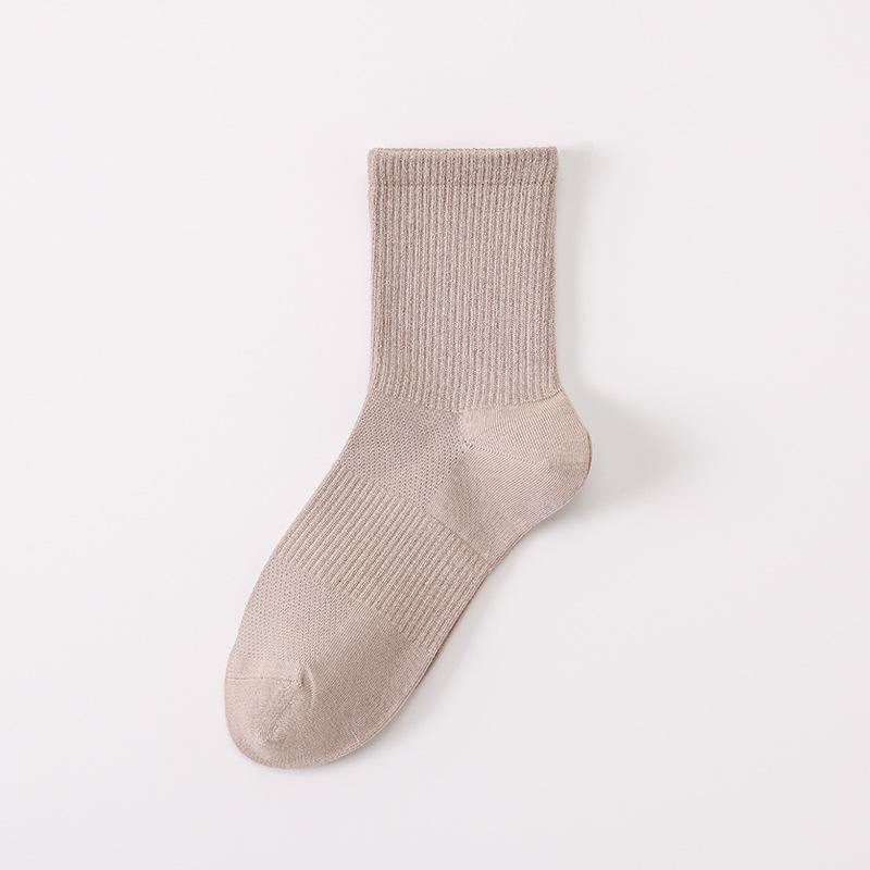 Female Spring and Autumn Pure Color Antibacterial Deodorant Sweat Absorption Anti Pilling Movement Tube Socks