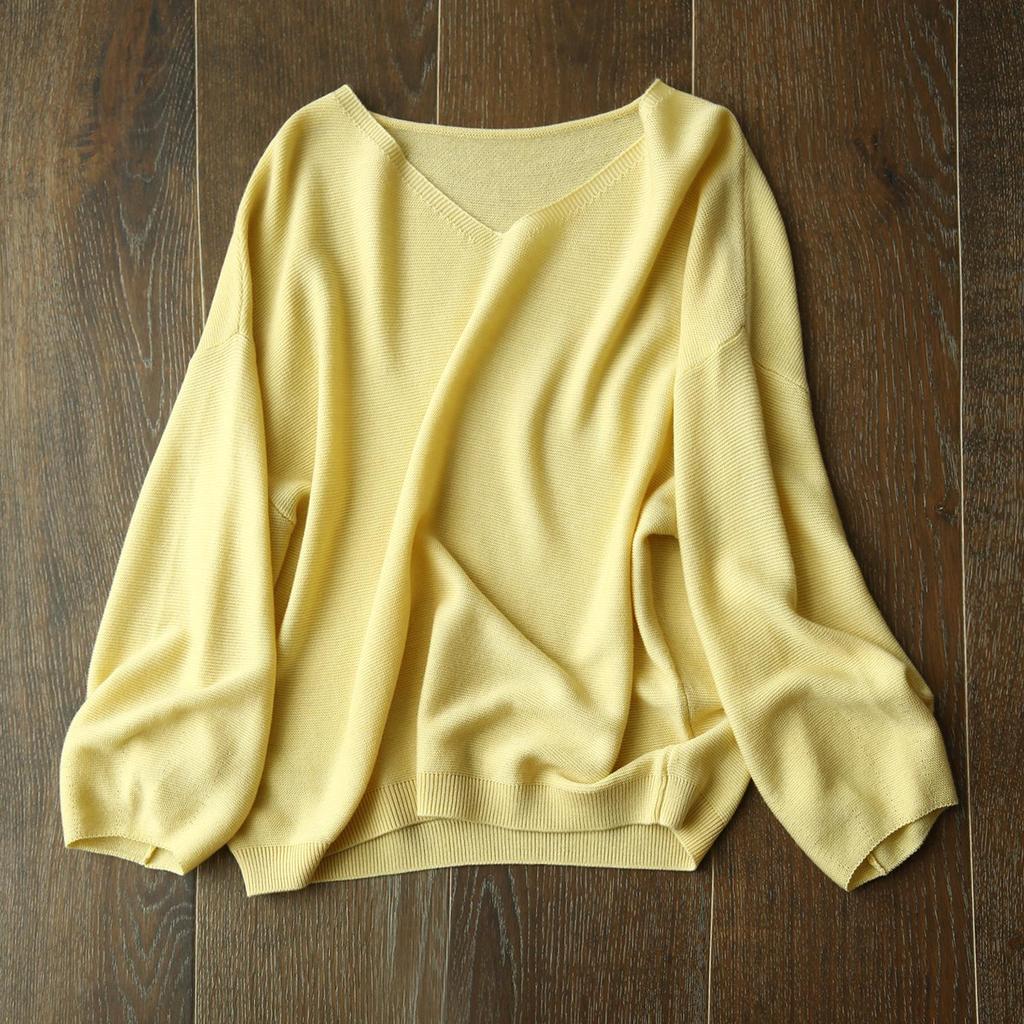 2024 Spring/Autumn Women's Nine-Sleeve V-Neck Knit Top