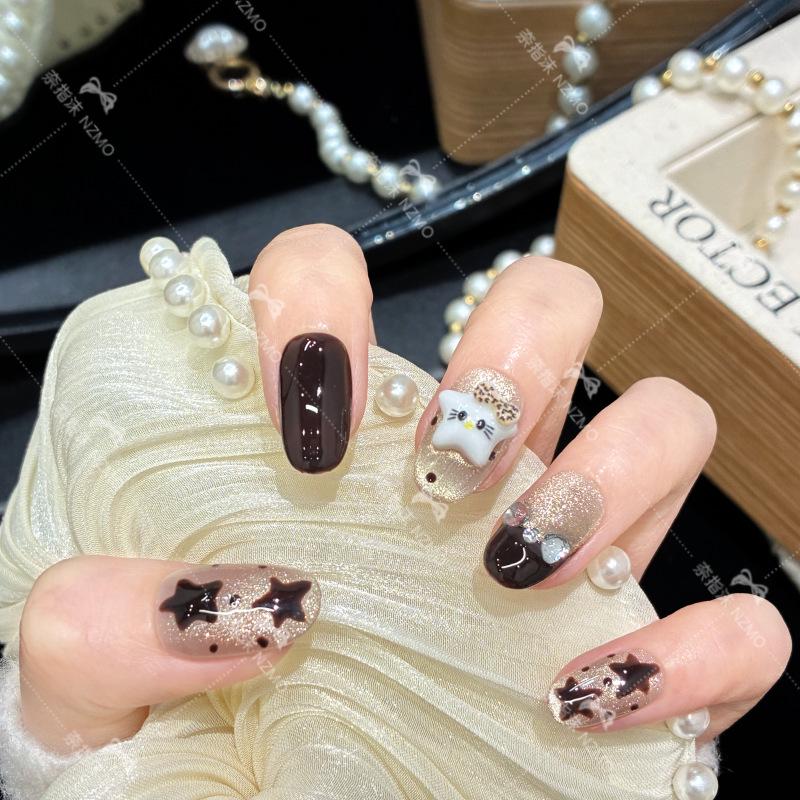 

Elegant Mallard Autumn/Winter Whitening Short Handmade Nails M (Short Oval)