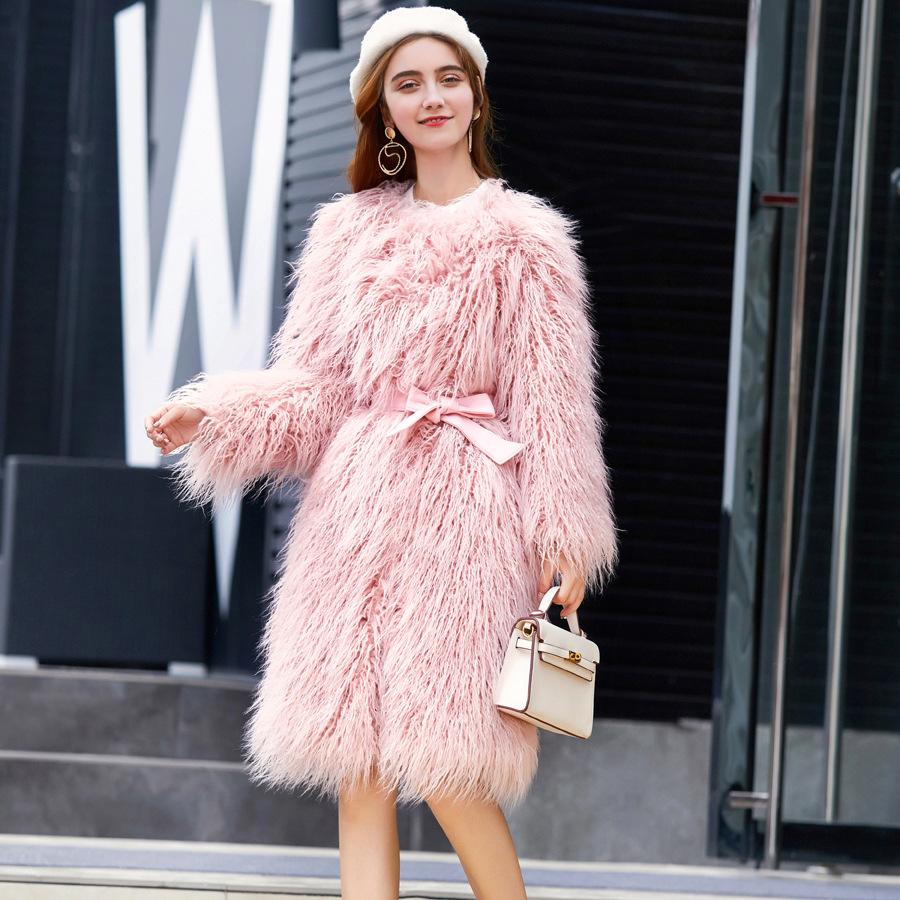 Pelliccia di lana marrone chiaro Cappotto di pelliccia finta edizione coreana Cappotto lungo da donna in lana marrone chiaro tinta unita Cintura in pelo di agnello