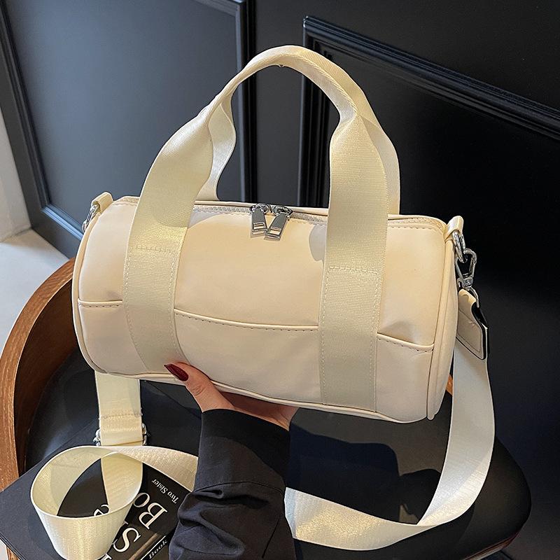 2025 Spring New Korean Niche High-end Pillow Bag Messenger Bag Cute Small Bag Commuter Boston Bag
