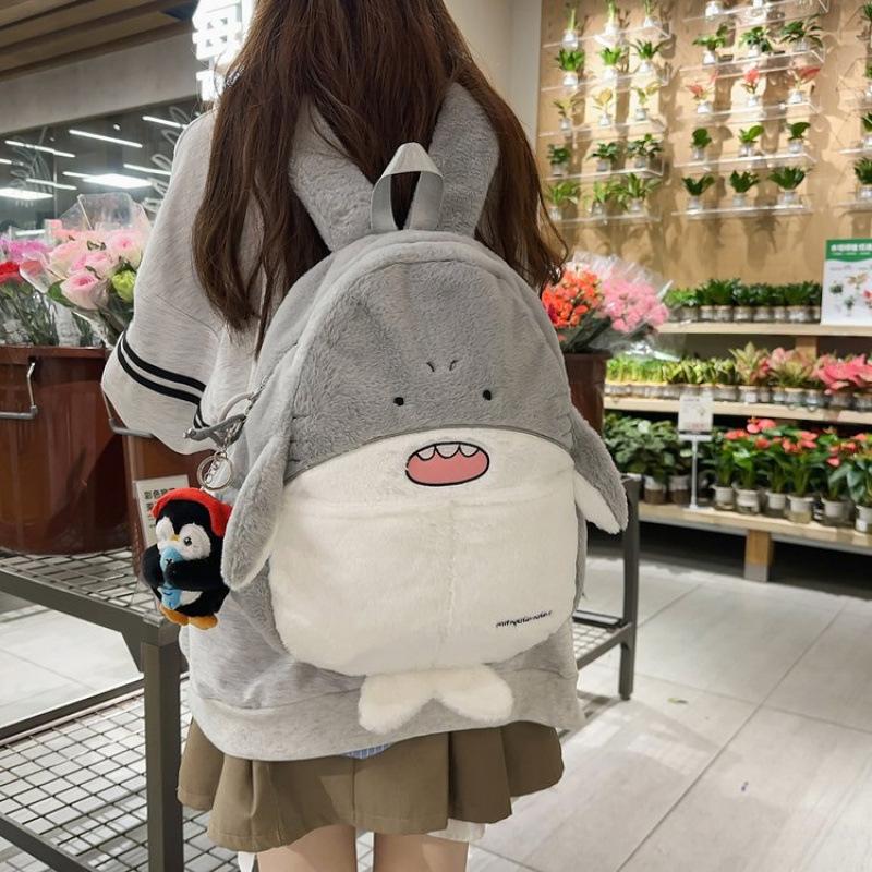 Zaino nuovo ins squalo peluche zaino carino piccolo pinguino cartone animato zaino divertente studente versatile ragazza zaino scolastico