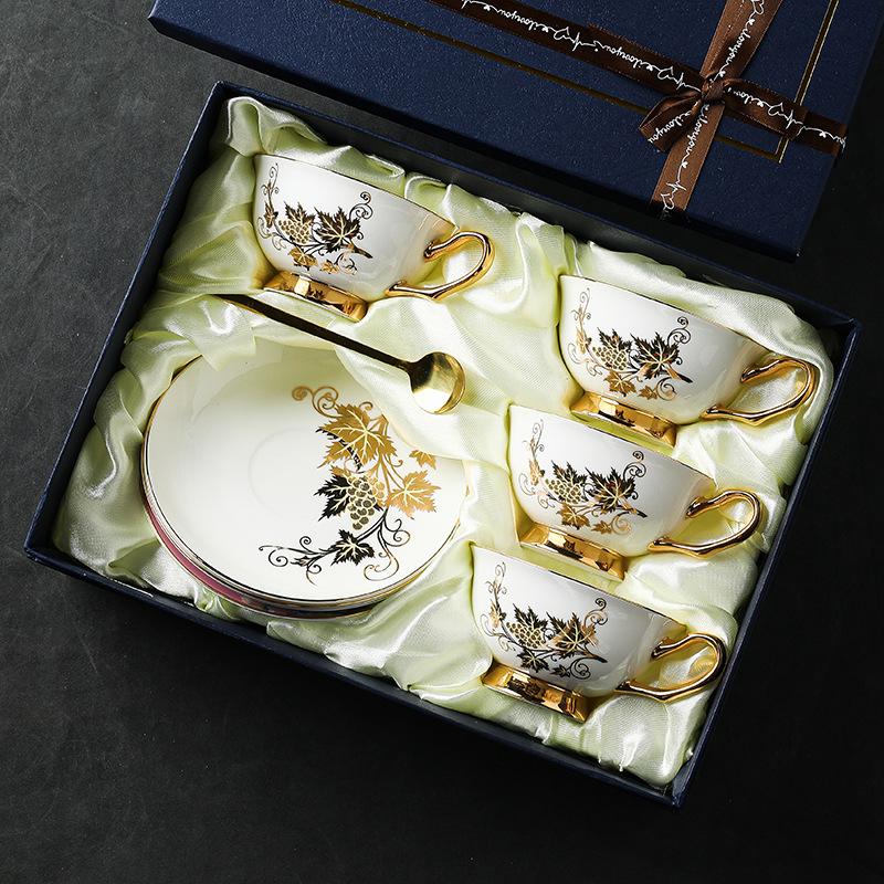 Coffee cup small exquisite set ceramic British afternoon tea cup bone china flower tea cup European cup saucer high value
