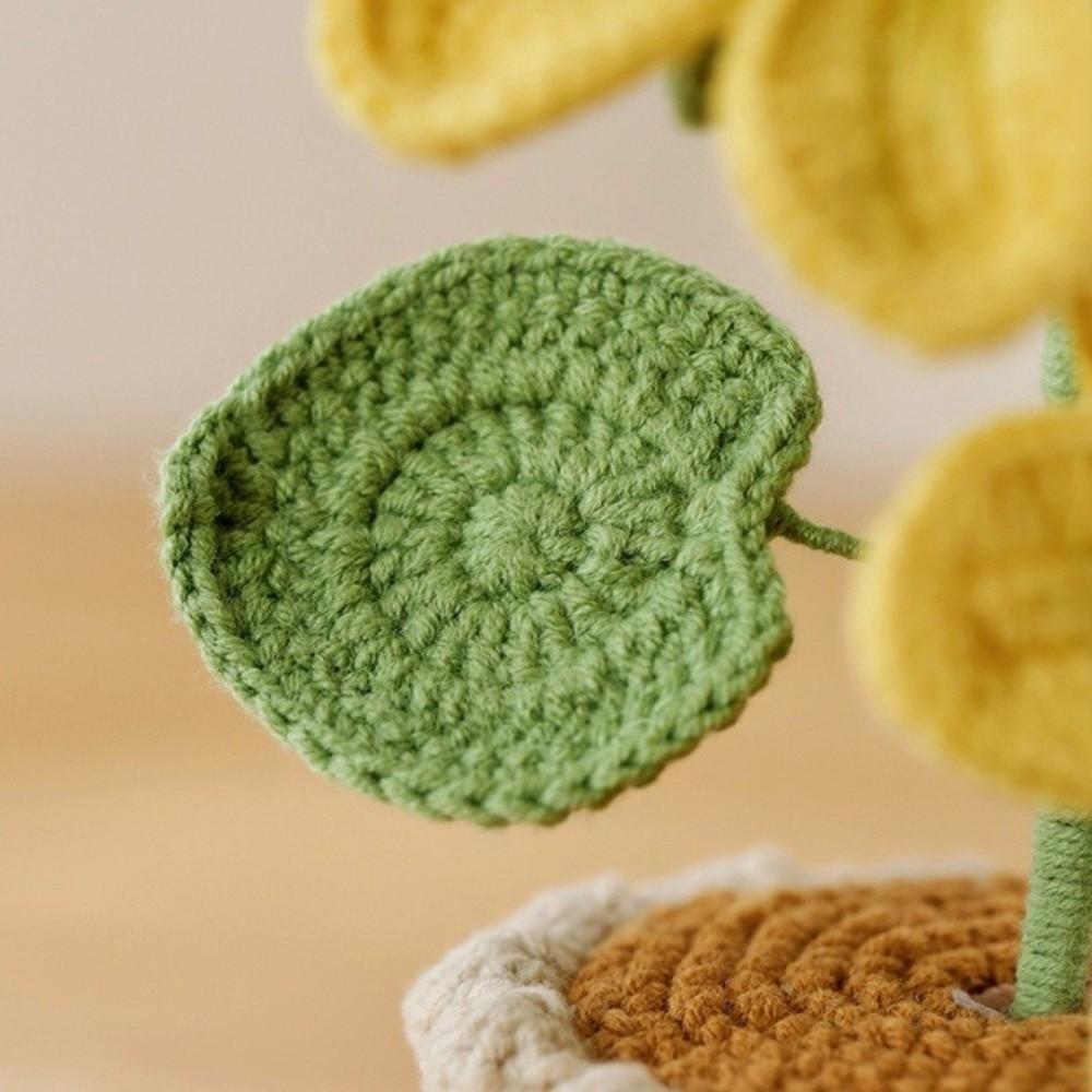 Handwoven Crochet Flowers Tung Blossom Realistic Artificial Flowers Snowflake Yarn Potted Knitted Flower Desktop Decoration