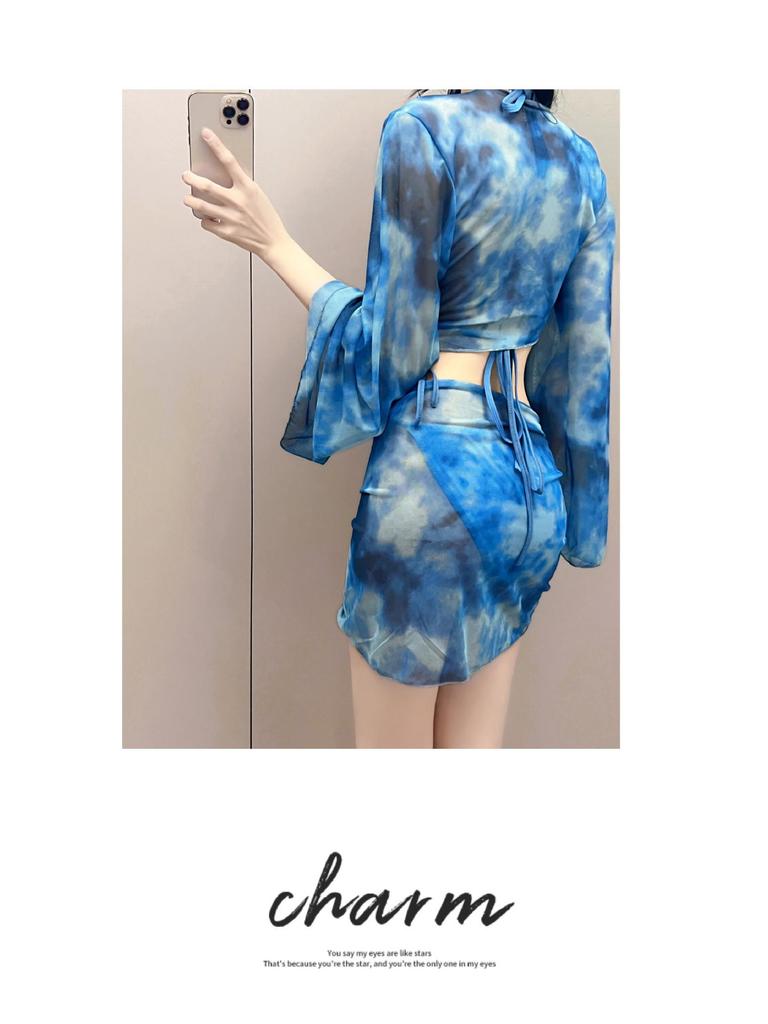 Women's Slimming Long-Sleeve Bikini Swimsuit Set - 4-Piece Conservative Design