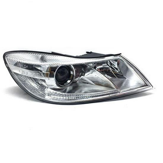 Compatible with 2010-2014 Skoda Octavia Headlight Assembly