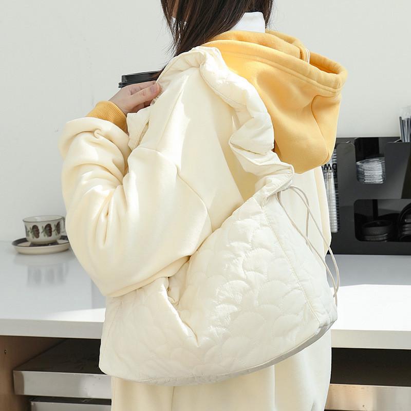 IELGY Japanese Casual Drawstring Canvas Underarm Bag, Fashionable Embroidered Thread Shoulder Pleated Padded Cotton Messenger Bag